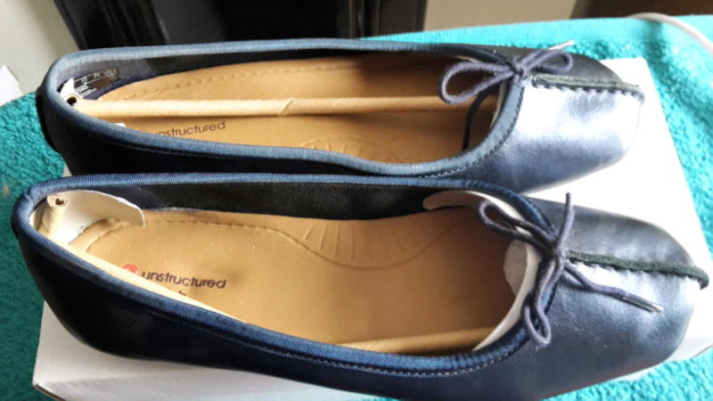 clarks freckle ice navy leather